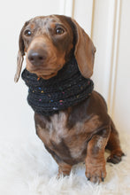 Load image into Gallery viewer, Knitted Snood
